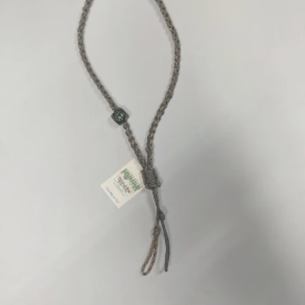 PARACORD: CALL LANYARD FOR BUCK, DUCK, OR GOOSE HOLDS 2 CALLS WITH COMPASS DESER
